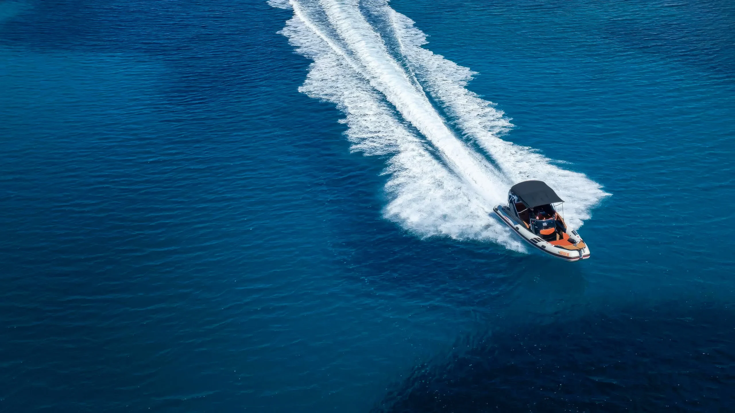 Private boat rental in Mali Lošinj, Croatia
