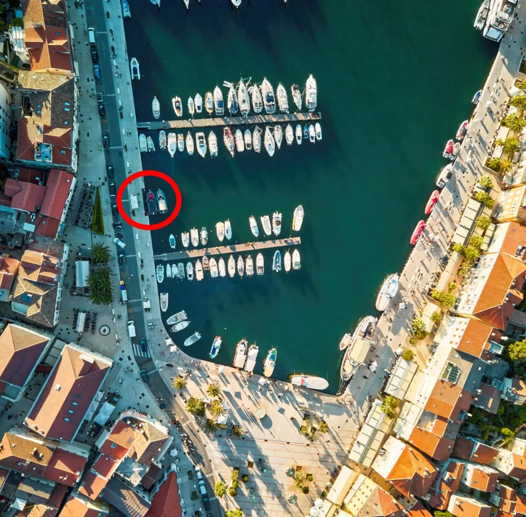 Boat pickup location in Mali Lošinj harbour